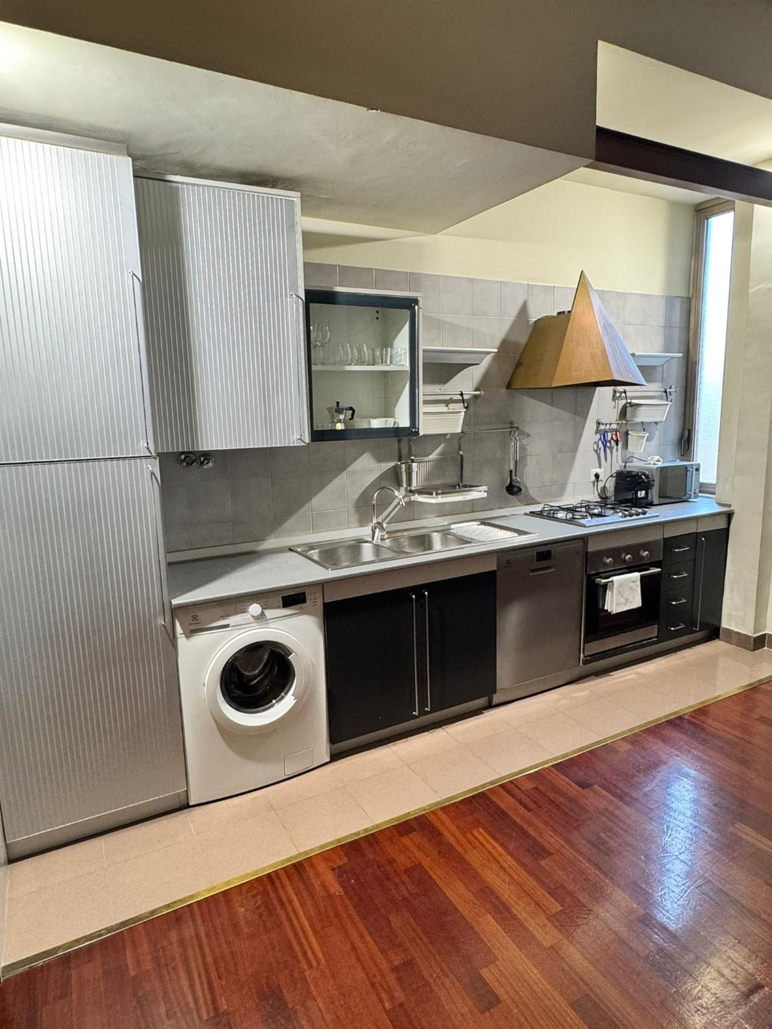The Gallery House Apartment Rom