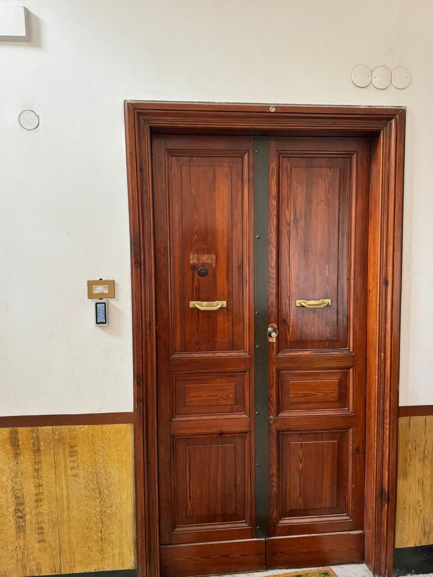 The Gallery House Apartment *